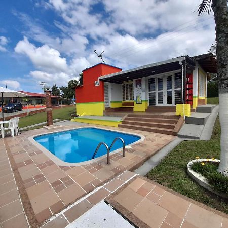 Finca La Bilbaina # 4 Villa Pueblo Tapao Ngoại thất bức ảnh